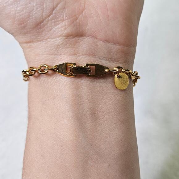 Disney Aladdin Genie Charm Bracelet Enamel Gold Tone Chain Small Wrist Youthful - Picture 5 of 6